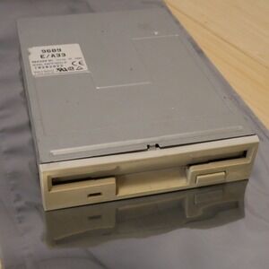 Sony MPF920-F Internal Desktop 3.5 inch Floppy Disk Drive 1.44MB - Tested 24